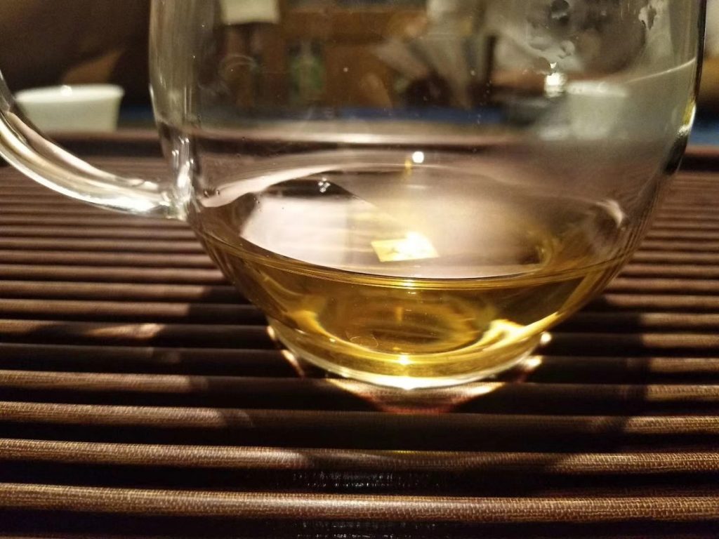 一杯清茶