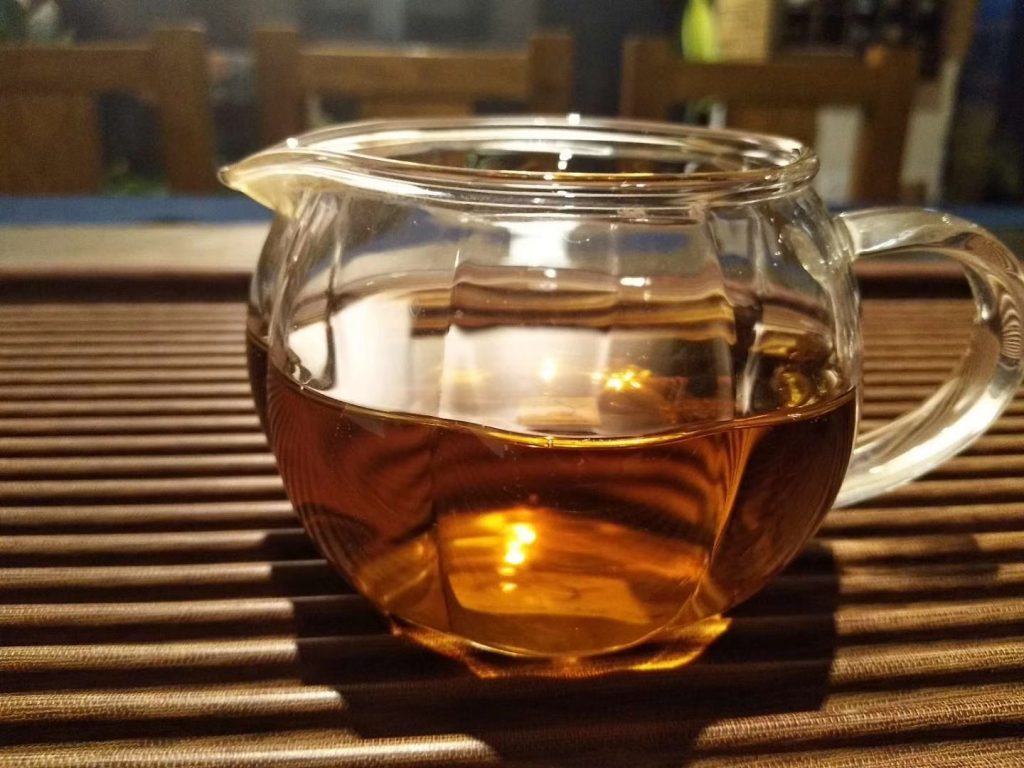 普洱茶浅秋